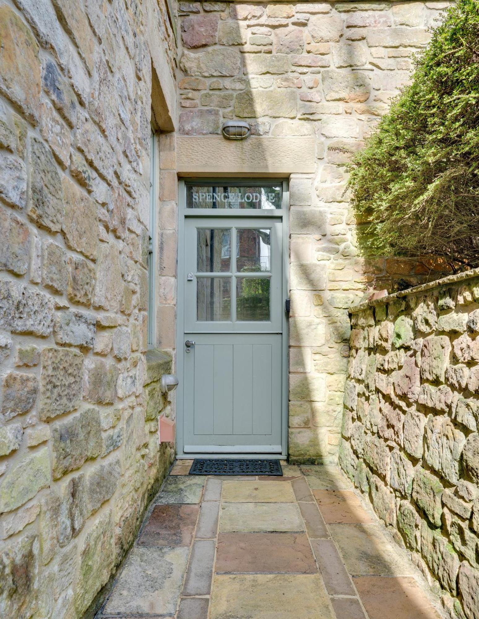 Spence Lodge: Beautiful 2-Bedroom Stone Cottage Alnmouth Exterior foto
